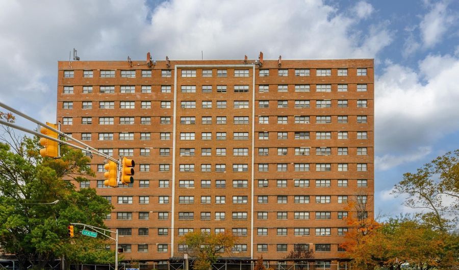 1225 KENNEDY Blvd 9G, Bayonne, NJ 07002 - 1 Beds, 1 Bath