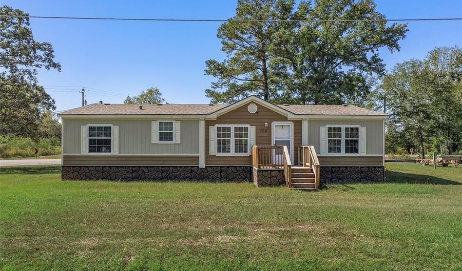 114 N Morton St, Blanchard, LA 71107 - 3 Beds, 2 Bath