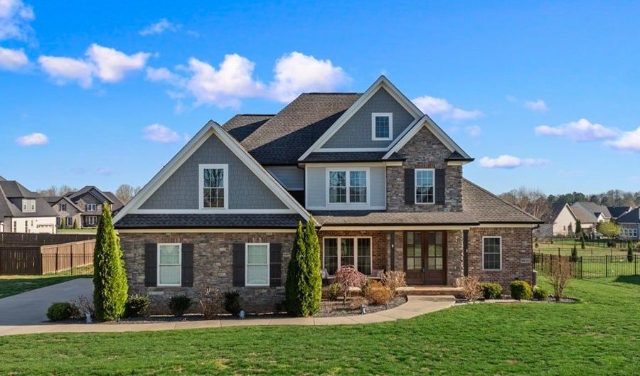 8634 Pebblestone Ln, Alvaton, KY 42122 - 5 Beds, 4 Bath