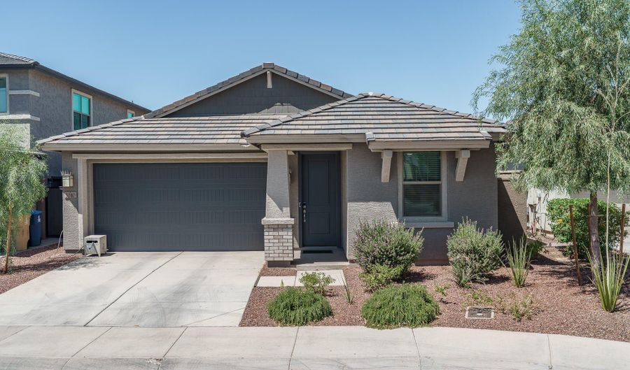 2040 N 210TH Ave, Buckeye, AZ 85396 - 3 Beds, 2 Bath