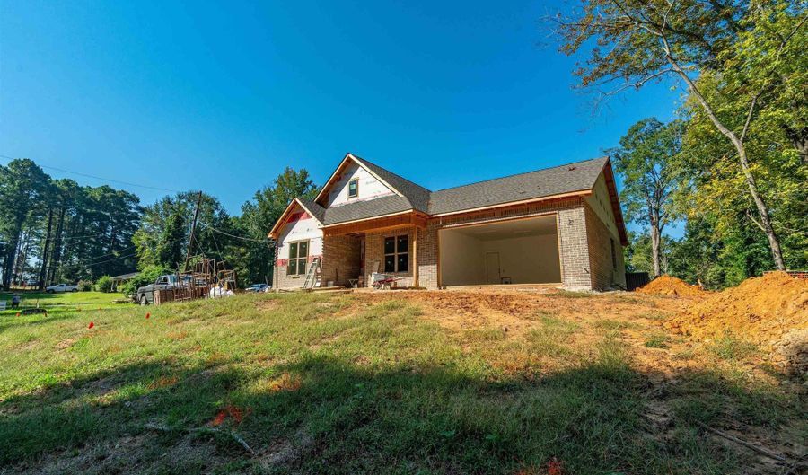 309 N 26th St, Arkadelphia, AR 71923 - 3 Beds, 3 Bath
