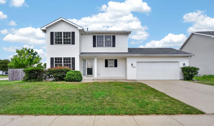4919 Waller St, Ames, IA 50014 - 3 Beds, 3 Bath