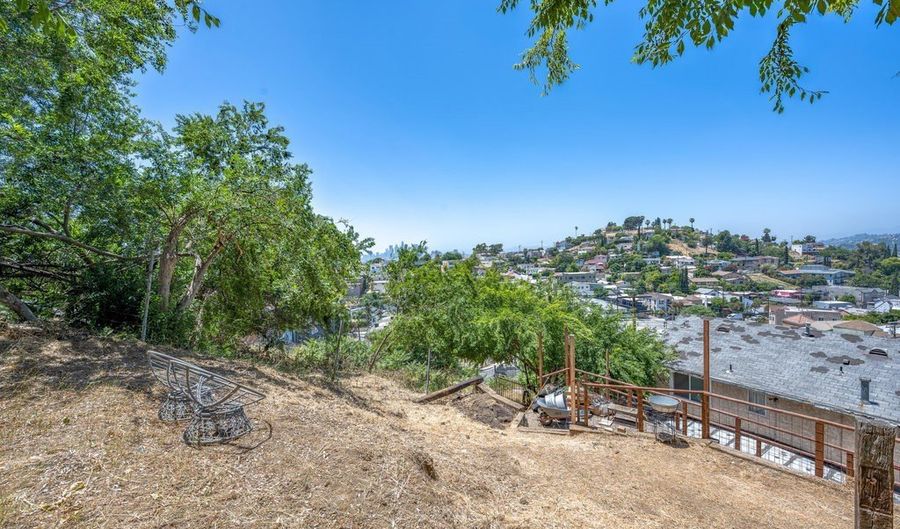 1134 N Rowan Ave, East Los Angeles, CA 90063 - 3 Beds, 3 Bath