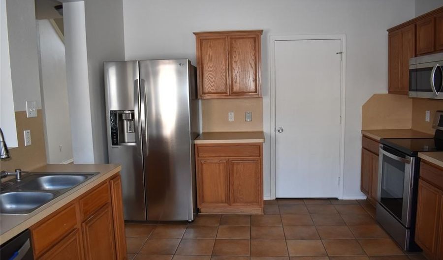 2026 Tanur Cascade Dr, Anna, TX 75409 - 3 Beds, 3 Bath