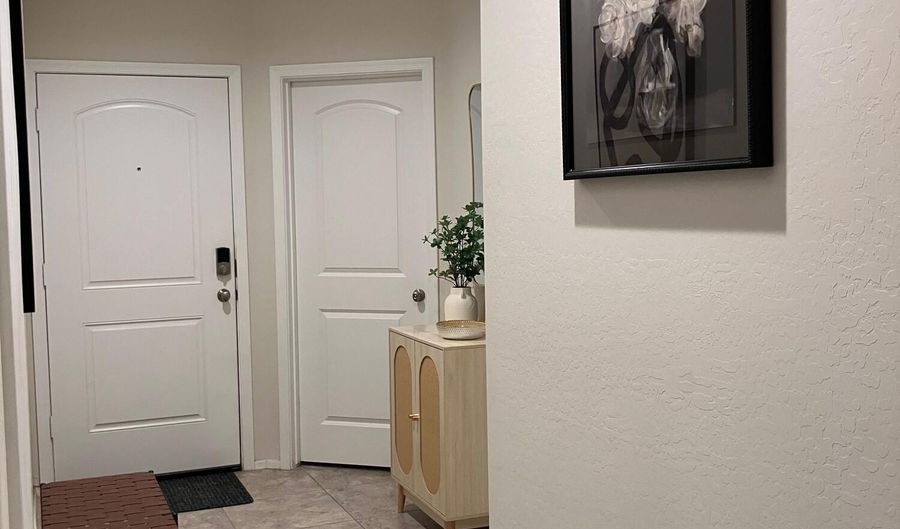 30998 W EARLL Dr, Buckeye, AZ 85396 - 3 Beds, 2 Bath