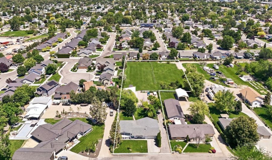 2236 N Bryson Rd, Boise, ID 83713 - 4 Beds, 4 Bath