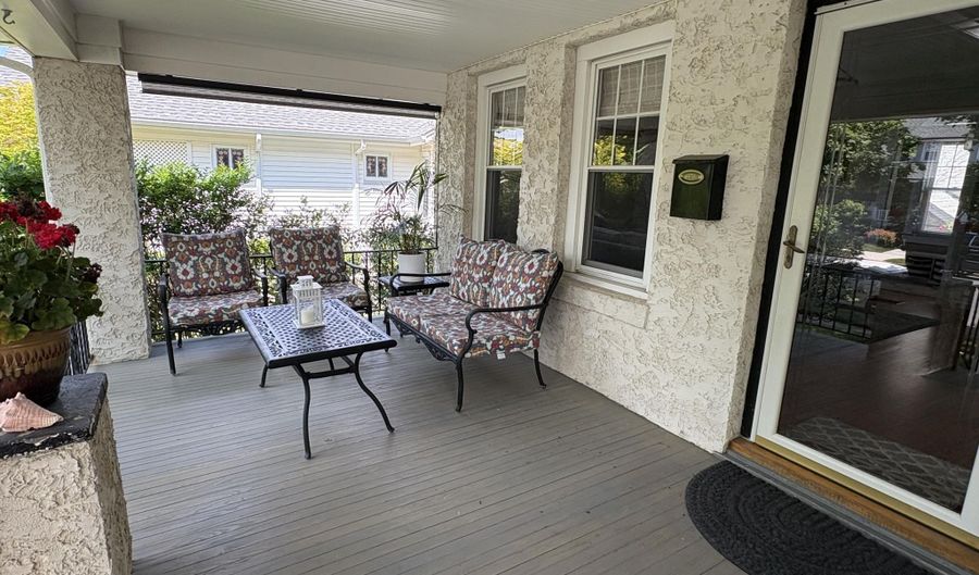 500 Washington Ave, Avon By The Sea, NJ 07717 - 3 Beds, 2 Bath