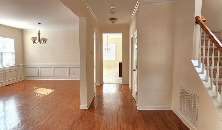 221 Butterbiggins Ln, Apex, NC 27539 - 4 Beds, null Bath