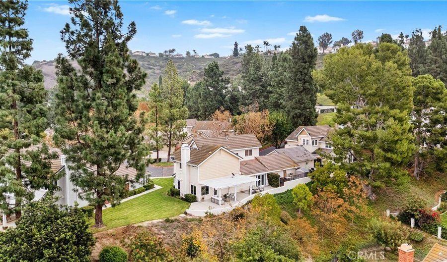 698 S Gentry, Anaheim, CA 92807 - 4 Beds, 3 Bath