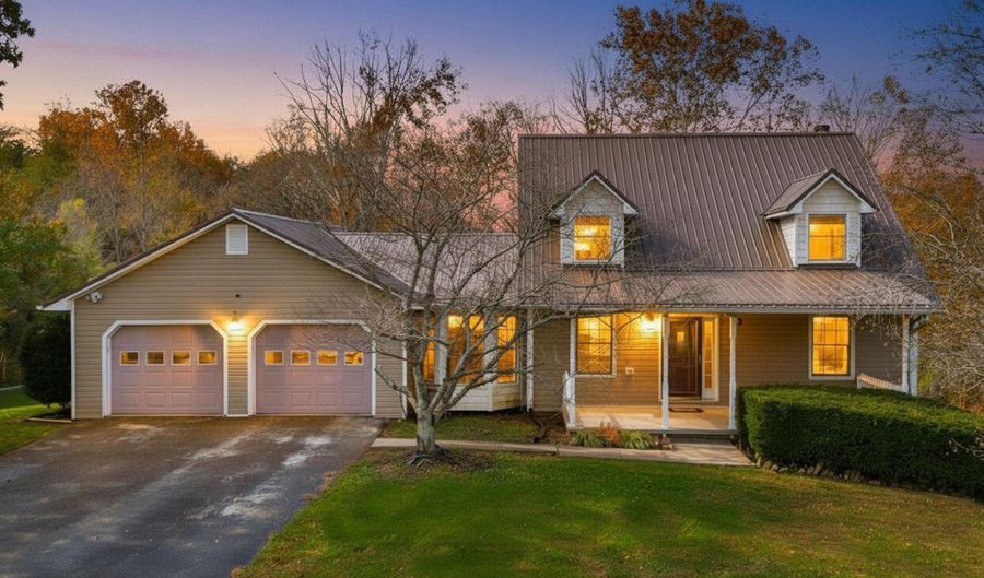 191 Paradise Valley Vly, Bean Station, TN 37708 - 2 Beds, 2 Bath