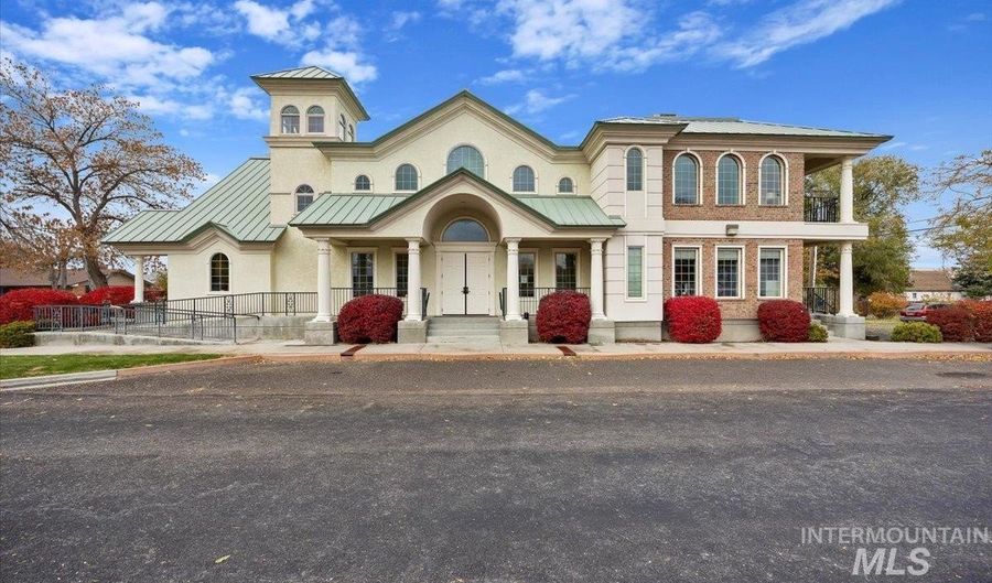 200 N 8th, Buhl, ID 83316 - 6 Beds, 4 Bath