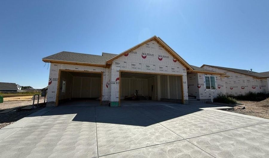 5959 Maggie Dr, Idaho Falls, ID 83402 - 6 Beds, 3 Bath