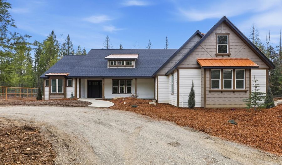 10245 E Bunco Rd, Athol, ID 83801 - 4 Beds, 3 Bath