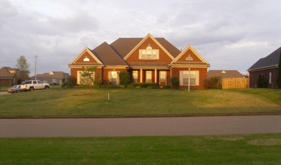 33 WARD, Atoka, TN 38004 - 4 Beds, 4 Bath