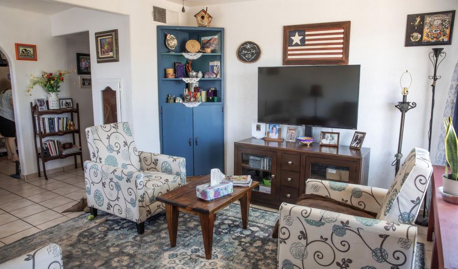 108 GRAHAM Dr, Bisbee, AZ 85603 - 3 Beds, 1 Bath