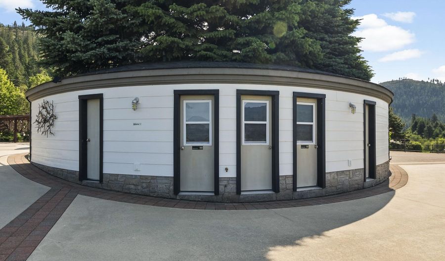 52010 HIGHWAY 200, Clark Fork, ID 83811 - 5 Beds, 5 Bath