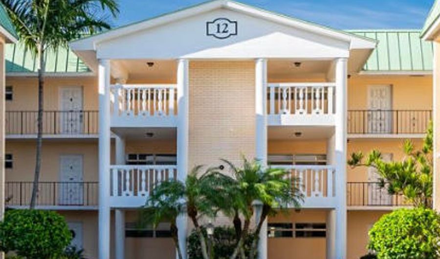 12 Colonial Club Dr 204, Boynton Beach, FL 33435 - 2 Beds, 2 Bath