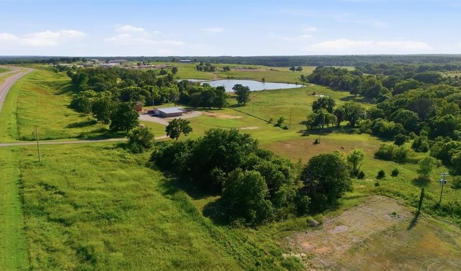 10255 US Hwy 377, Ada, OK 74820 - 5 Beds, 3 Bath