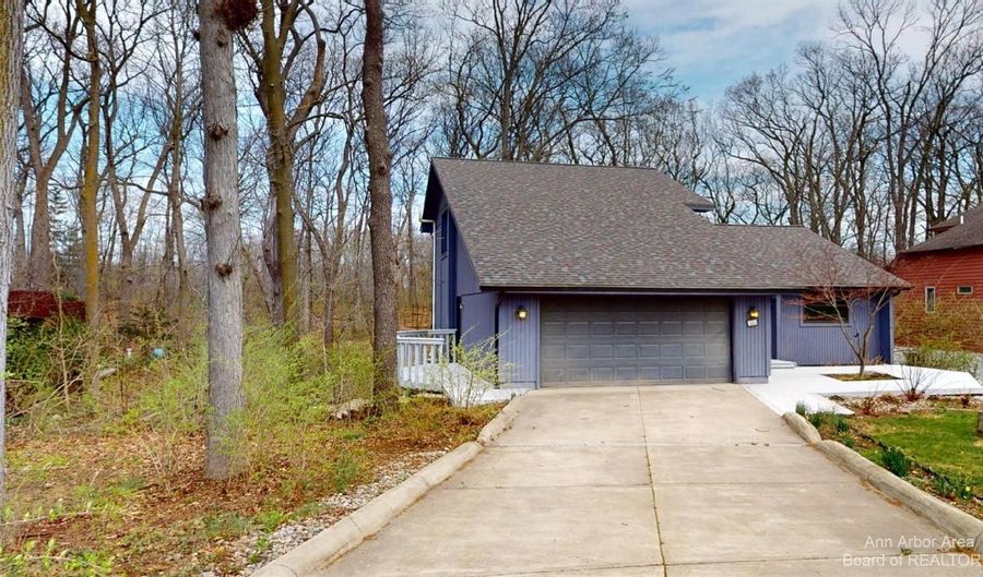 1280 Sunset Rd, Ann Arbor, MI 48103 - 4 Beds, 3 Bath
