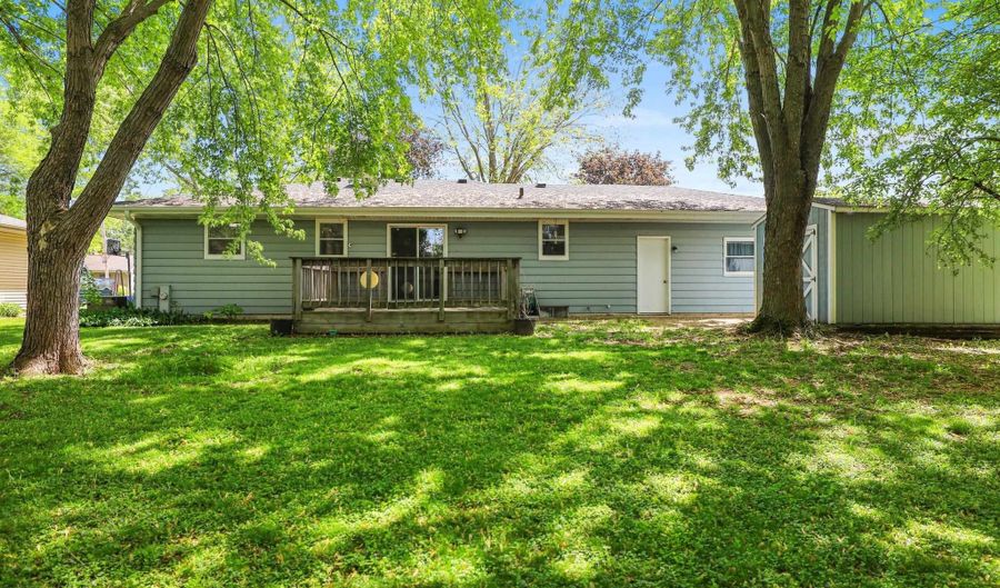 89 HILLOCK Ct, Appleton, WI 54914 - 3 Beds, 1 Bath