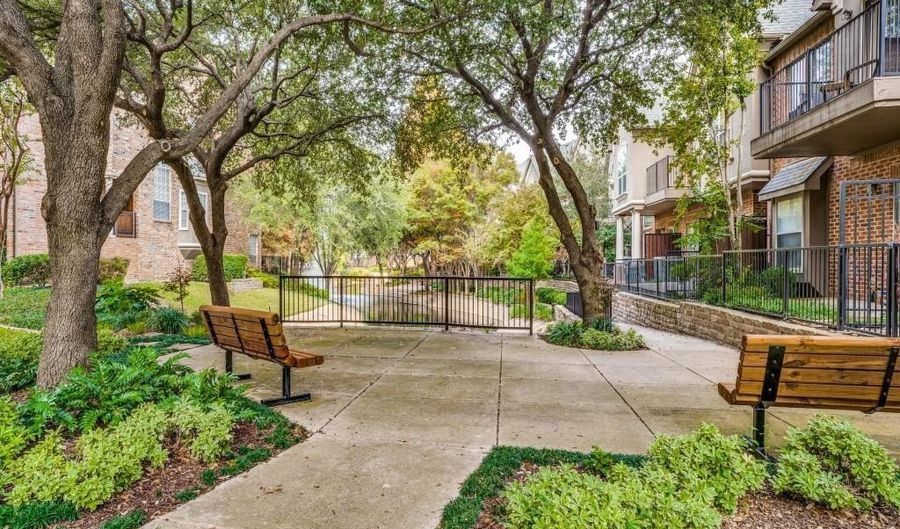 4138 Towne Green Cir, Addison, TX 75001 - 3 Beds, 2 Bath