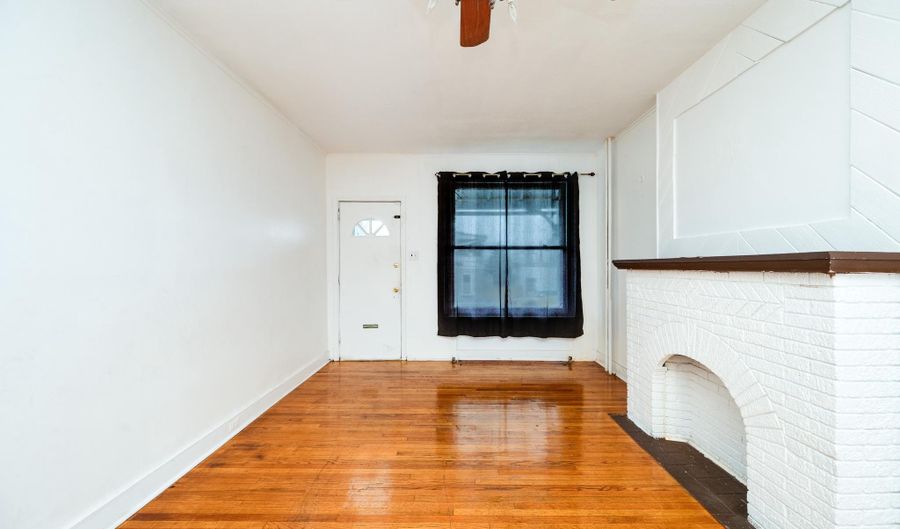 1109 N 12TH St, Reading, PA 19604 - 4 Beds, 1 Bath