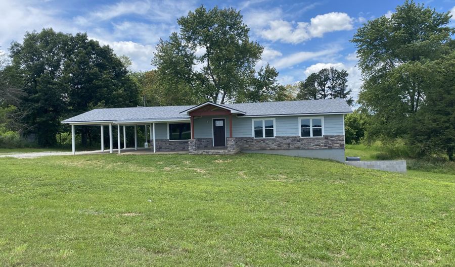 76 Hwy W Rr 3 Box 115, Ava, MO 65608 - 4 Beds, 3 Bath