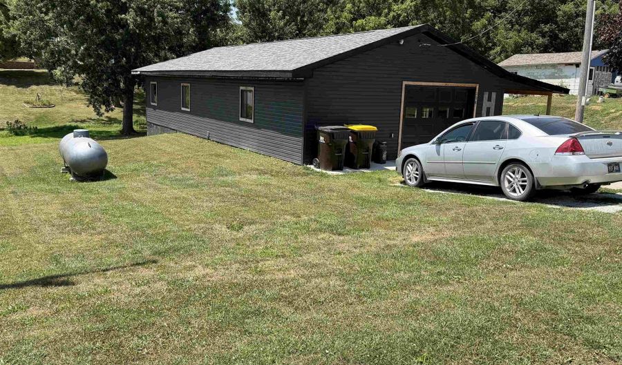 208 S Colfax, Afton, IA 50830 - 2 Beds, 1 Bath