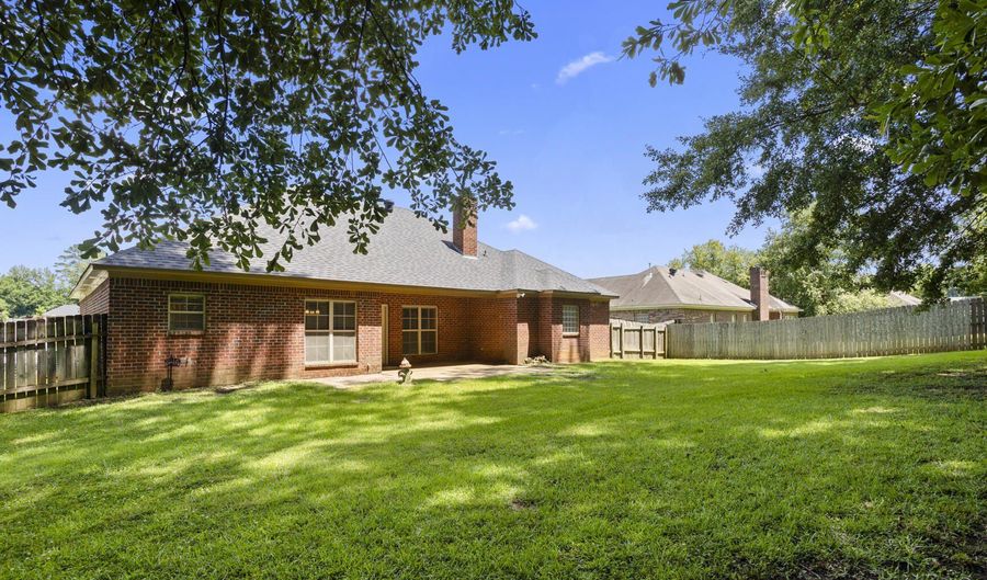452 Pecan Cir, Brandon, MS 39042 - 3 Beds, 2 Bath
