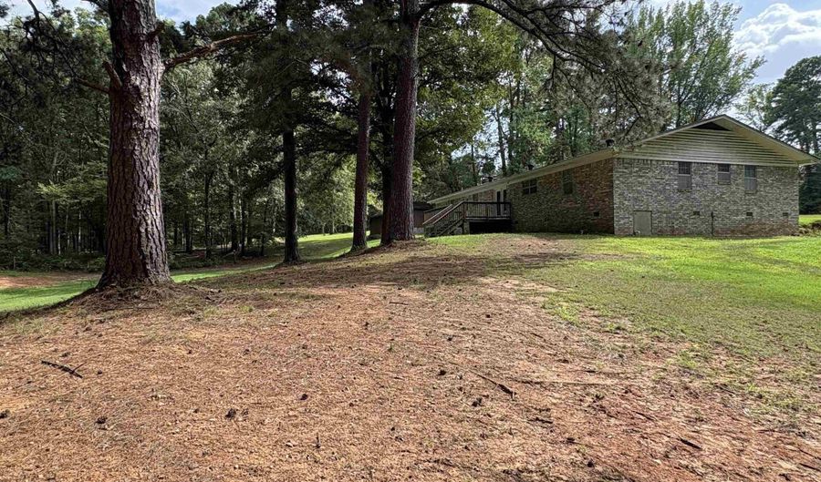 148 Cedar Grove Rd, Arkadelphia, AR 71923 - 4 Beds, 3 Bath