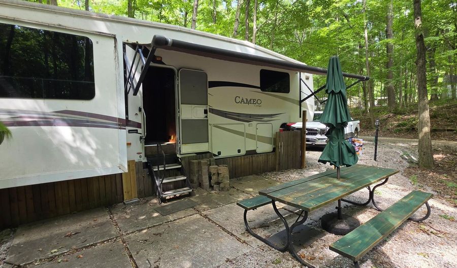 140 Evergreen Trl, Angola, IN 46703 - 1 Beds, 1 Bath