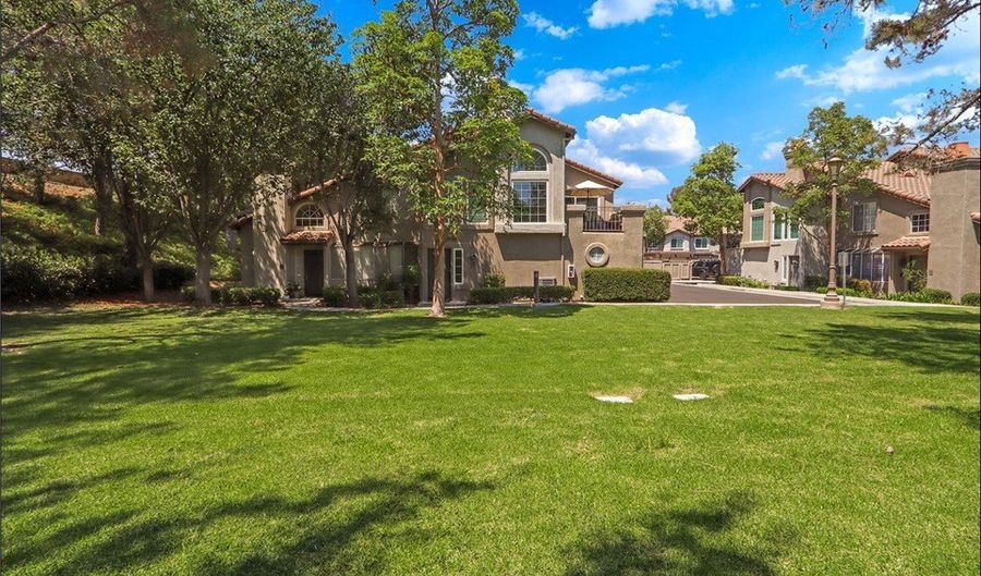 30 Tamarac Pl, Aliso Viejo, CA 92656 - 2 Beds, 2 Bath