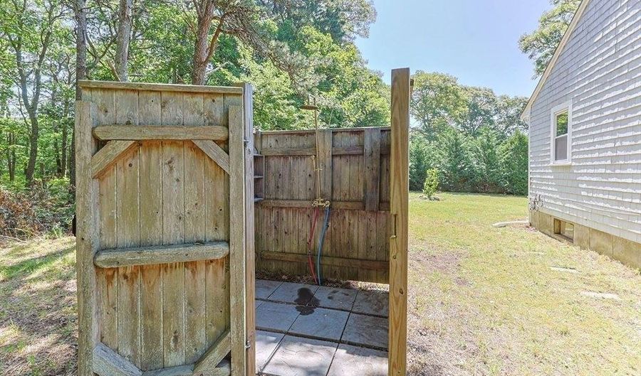 435 Old Mill Rd, Barnstable, MA 02655 - 3 Beds, 2 Bath