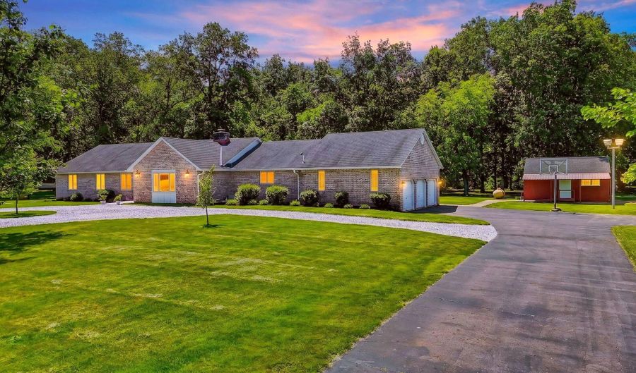 5531 State Route 752, Ashville, OH 43103 - 4 Beds, 4 Bath