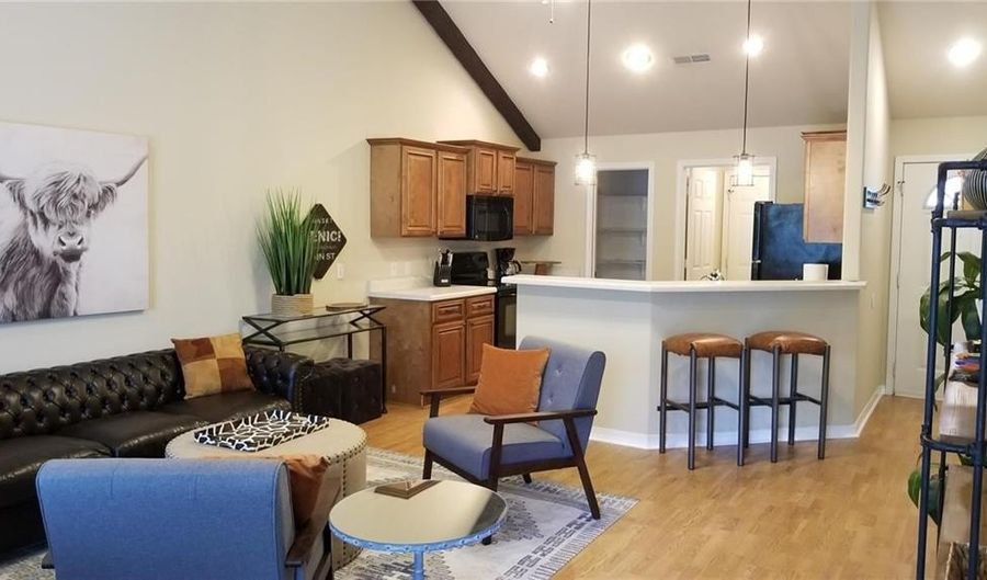 205 NE J St, Bentonville, AR 72712 - 2 Beds, 2 Bath