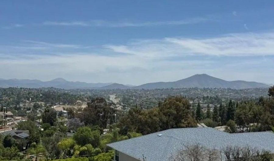 4322 Beverly Dr, La Mesa, CA 91941 - 3 Beds, 2 Bath
