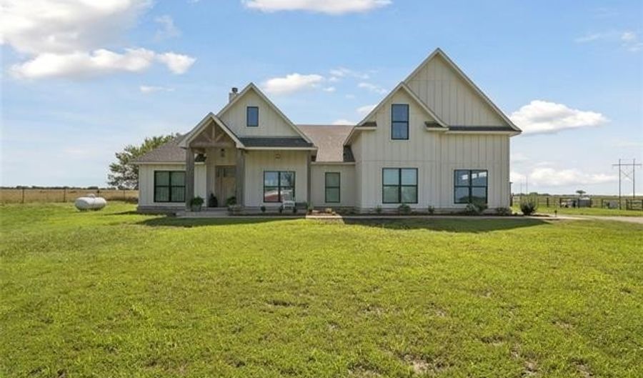 5522 N 180 Rd, Beggs, OK 74421 - 4 Beds, 4 Bath