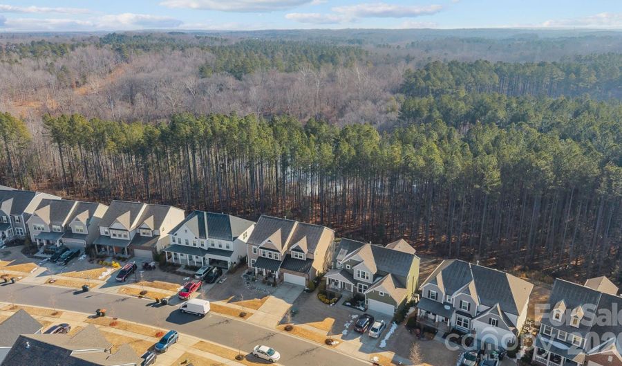 234 Boxelder Rd, Clover, SC 29710 - 6 Beds, 5 Bath