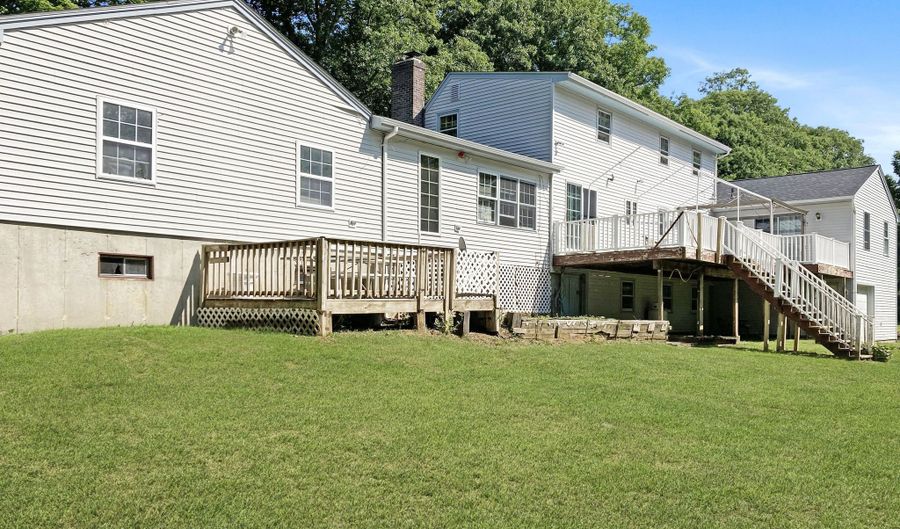 137 Ference Rd, Ashford, CT 06278 - 4 Beds, 3 Bath