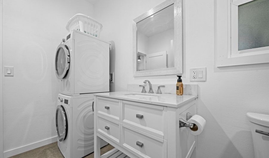 2847 Puu Hoolai Pl, Kihei, HI 96753 - 5 Beds, 4 Bath