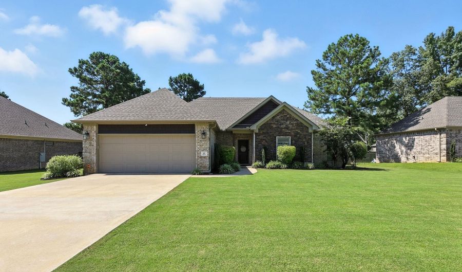 121 Hayden Dr, Beebe, AR 72012 - 4 Beds, 2 Bath