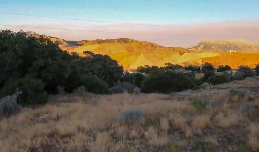 16535 S REDWOOD Rd W, Bluffdale, UT 84065 - 7 Beds, 4 Bath