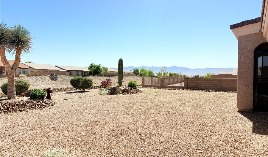 2648 Slide Mountain Loop, Bullhead City, AZ 86442 - 2 Beds, 2 Bath