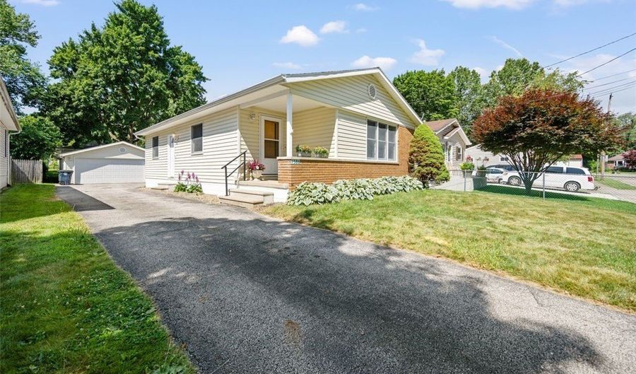 1586 Norledge Rd, Akron, OH 44305 - 3 Beds, 1 Bath