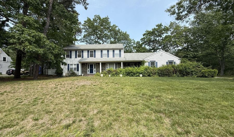 505 Radovan Ave, Bayville, NJ 08721 - 4 Beds, 3 Bath
