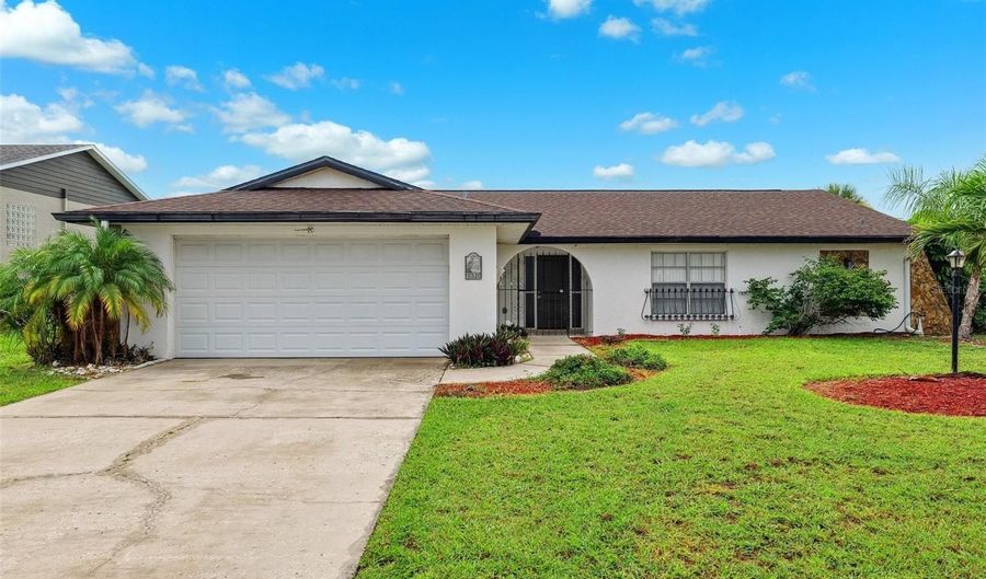 6521 BIMINI Ct, Apollo Beach, FL 33572 - 3 Beds, 2 Bath