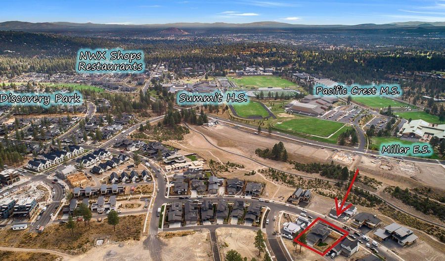 3186 NW Strickland Way, Bend, OR 97703 - 3 Beds, 3 Bath