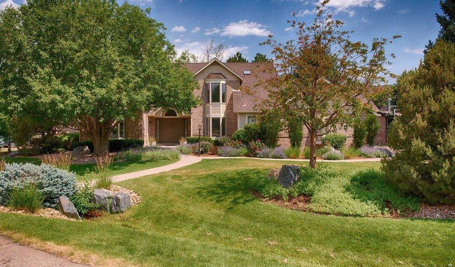 1311 Songbird Ct, Boulder, CO 80303 - 5 Beds, 5 Bath