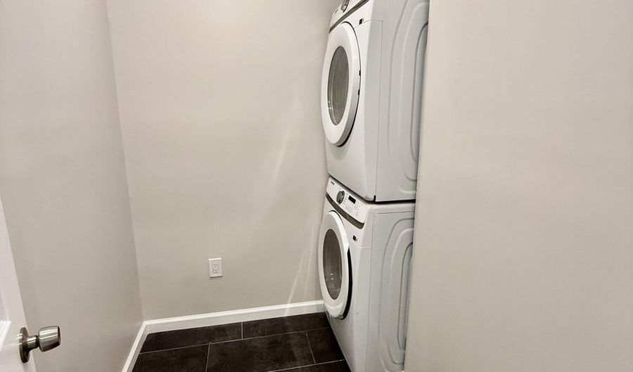 163 Ridge Ave 2, Asbury Park, NJ 07712 - 3 Beds, 1 Bath