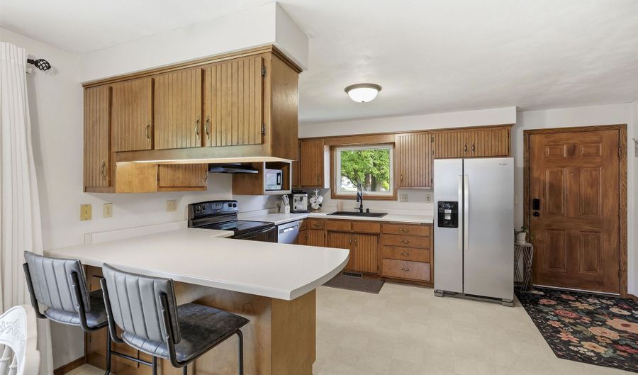 2605 W BIG BEND Dr, Appleton, WI 54914 - 0 Beds, 0 Bath